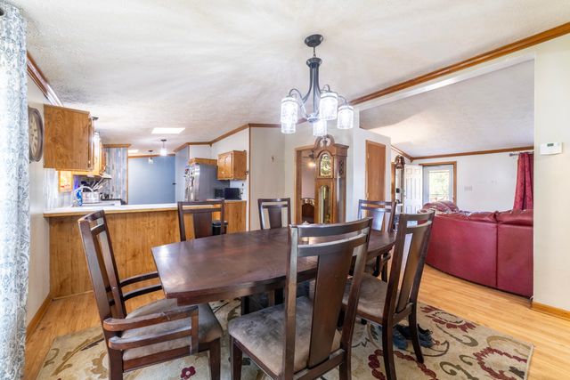 11327 N 550 E 7, Demotte, IN 46310