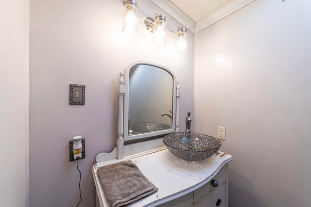 11327 N 550 E 7, Demotte, IN 46310