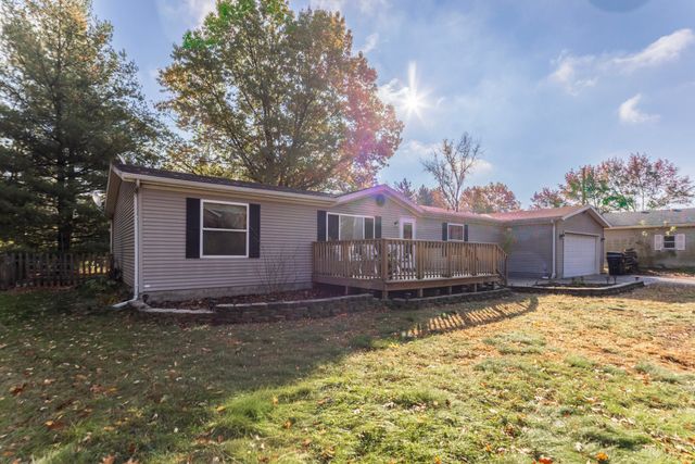 11327 N 550 E 7, Demotte, IN 46310