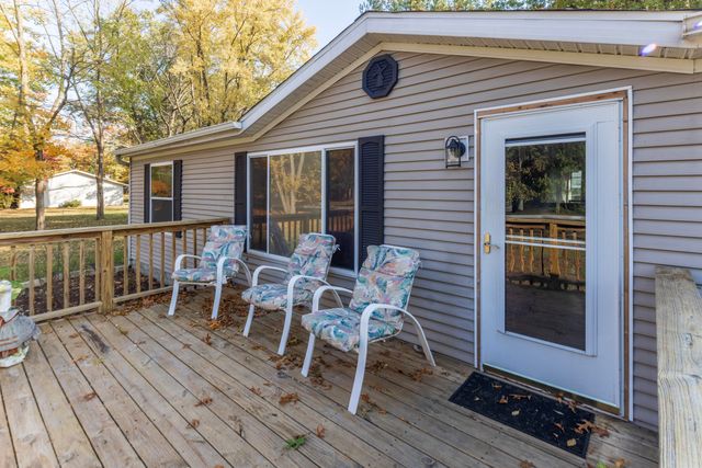 11327 N 550 E 7, Demotte, IN 46310