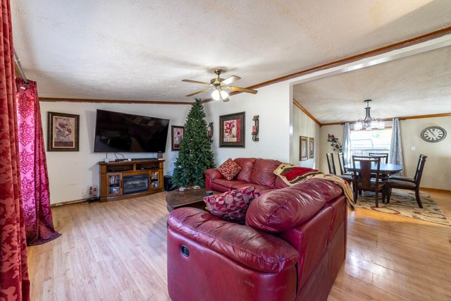 11327 N 550 E 7, Demotte, IN 46310