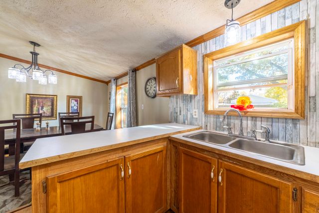 11327 N 550 E 7, Demotte, IN 46310