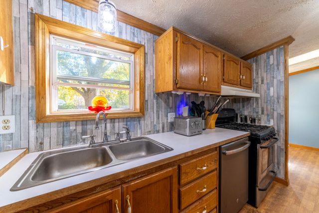 11327 N 550 E 7, Demotte, IN 46310