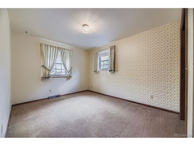 5980 W Milan Pl, Denver, CO 80235