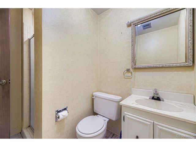 5980 W Milan Pl, Denver, CO 80235