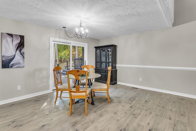 4042 Burns Road, Howell, MI 48855