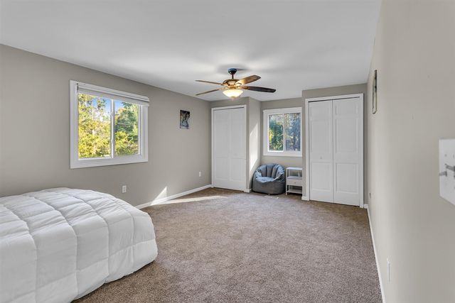 4042 Burns Road, Howell, MI 48855
