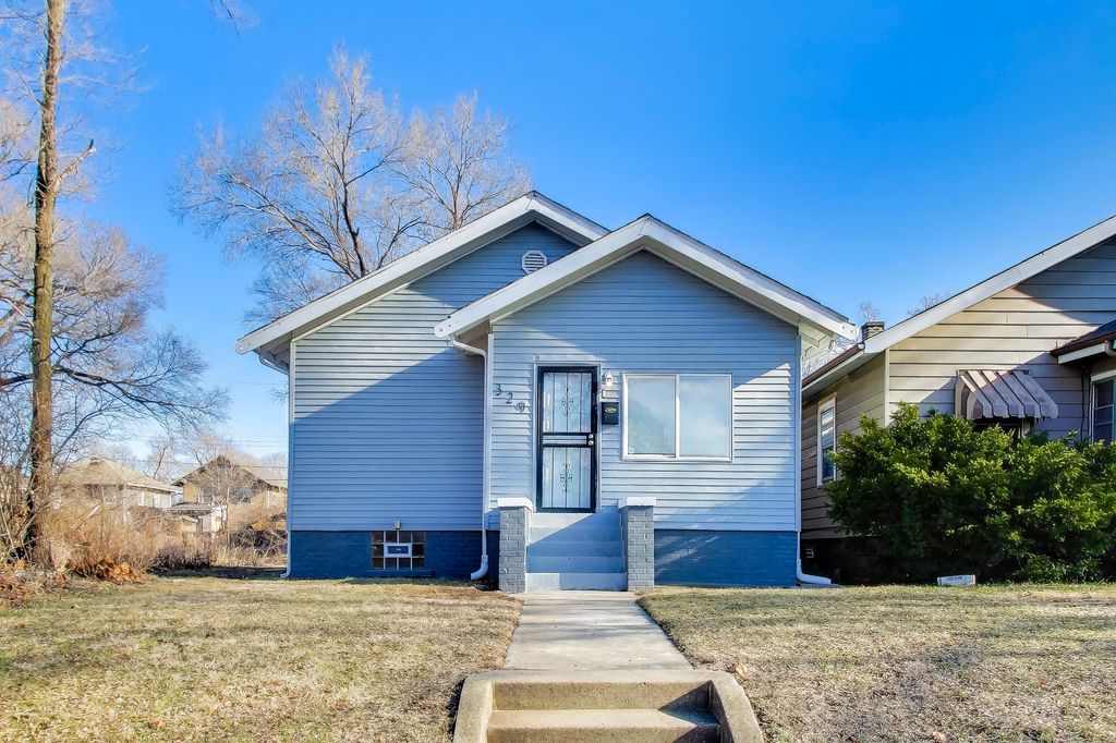 329 Pierce Street, Gary, IN 46402