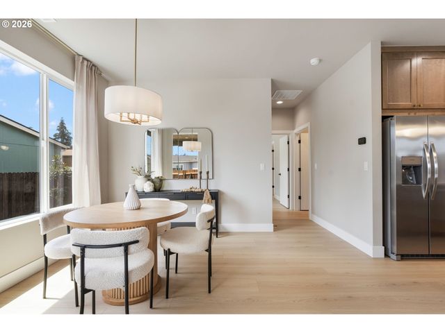 17007 Ne 95TH Cir, Vancouver, WA 98682