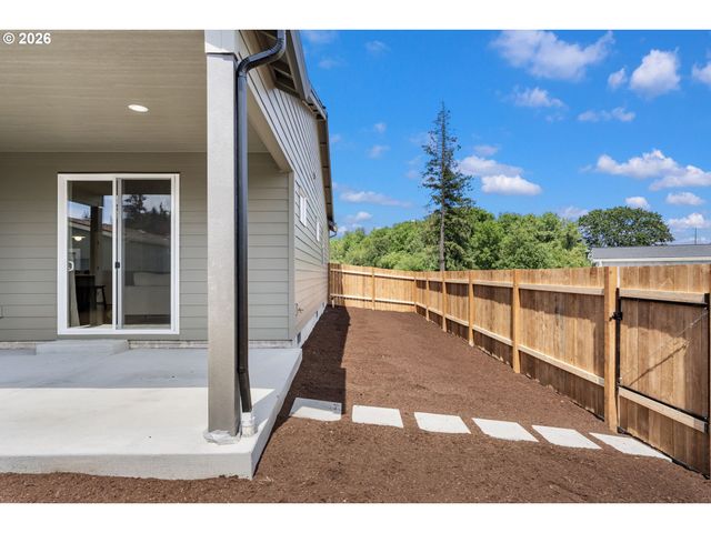 17007 Ne 95TH Cir, Vancouver, WA 98682