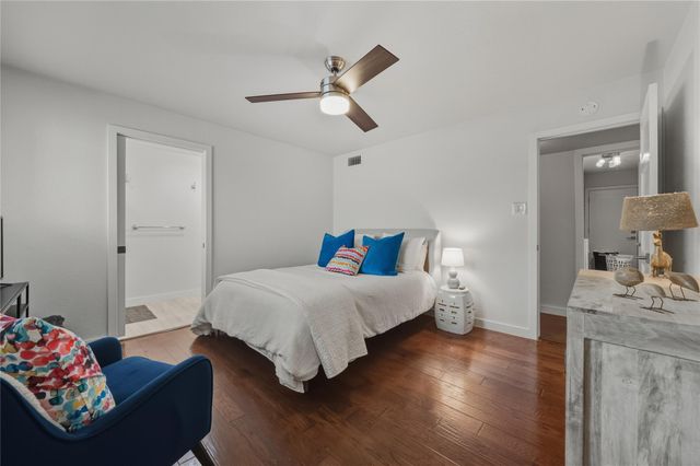 8502 Walhill CV, Austin, TX 78759