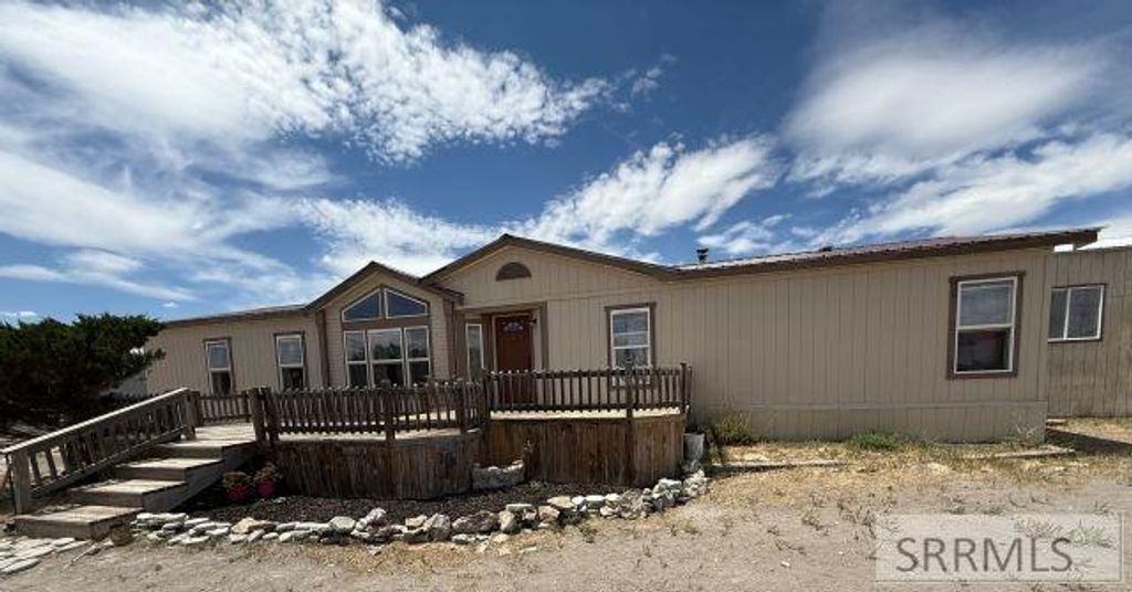 Image 1 of property listing at 2357 N 3000 W, Arco, ID 83213