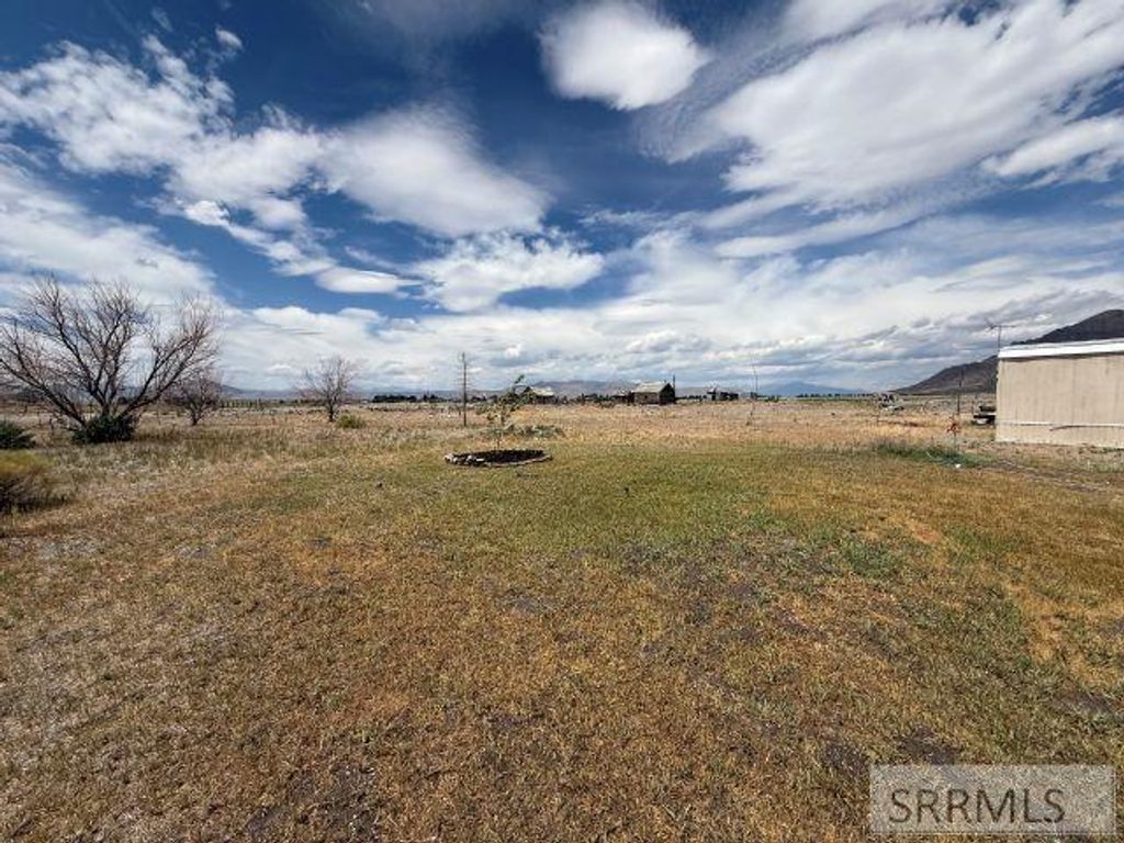 Image 35 of property listing at 2357 N 3000 W, Arco, ID 83213