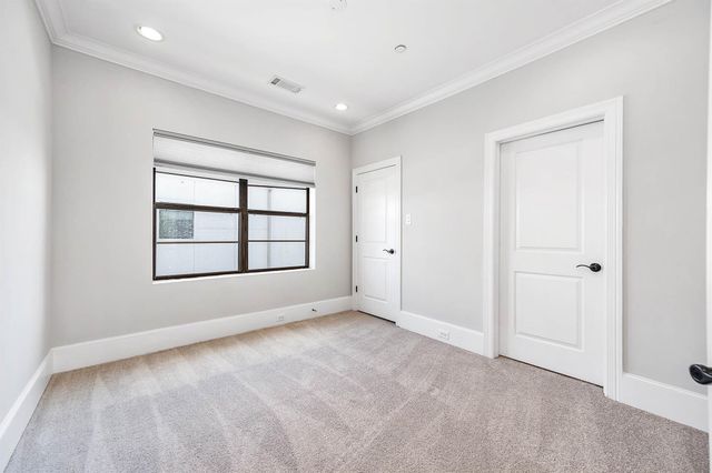 5733 Winsome Lane, Houston, TX 77057