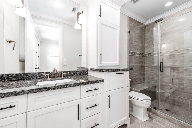 5733 Winsome Lane, Houston, TX 77057