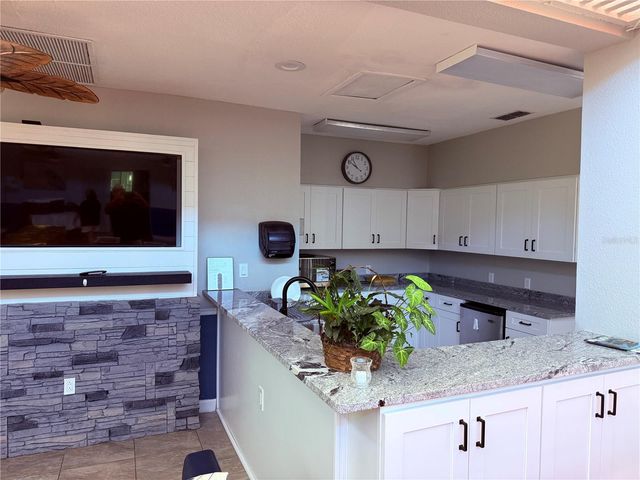 6519 SPRING FLOWER DRIVE 22, New Port Richey, FL 34653