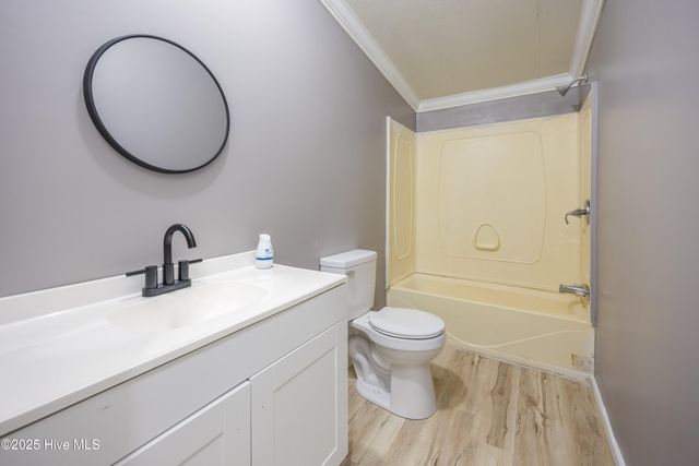 865 Cecil Odie Road, Clinton, NC 28328