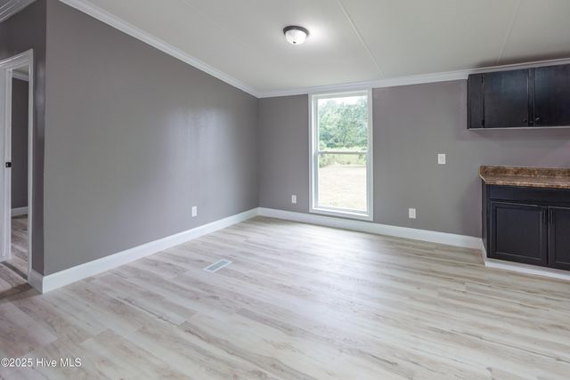 865 Cecil Odie Road, Clinton, NC 28328