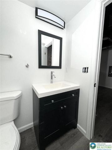 810 Monocacy Street 205, Bethlehem City, PA 18018