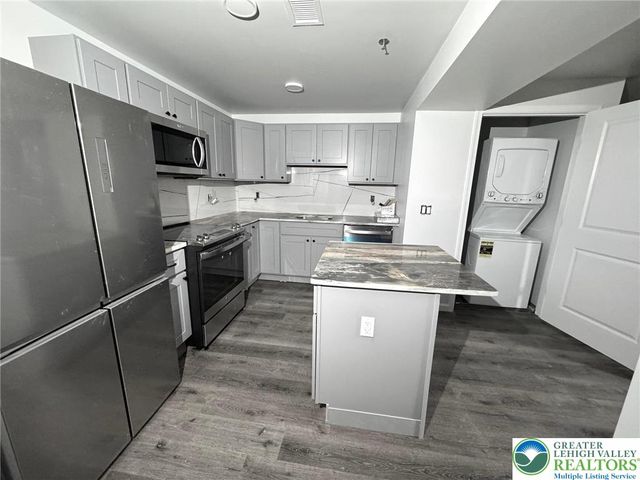 810 Monocacy Street 205, Bethlehem City, PA 18018