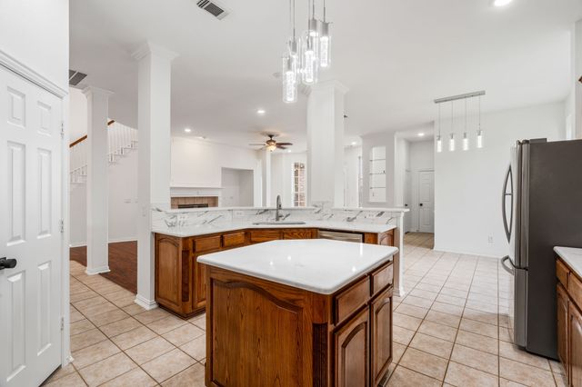 3307 Meadow Wood Drive, Richardson, TX 75082