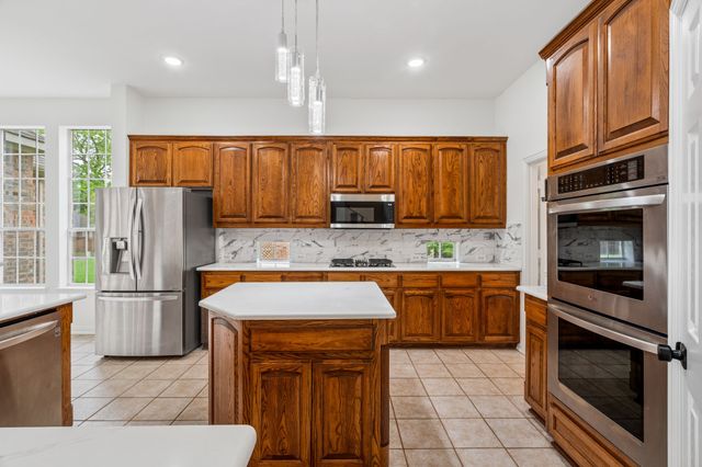 3307 Meadow Wood Drive, Richardson, TX 75082