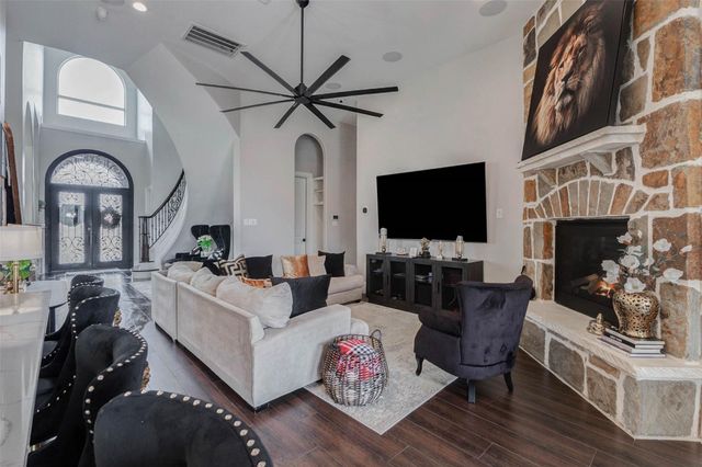 1721 W Fm 1462, Rosharon, TX 77583