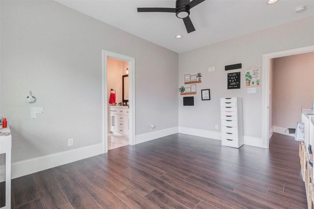 1721 W Fm 1462, Rosharon, TX 77583