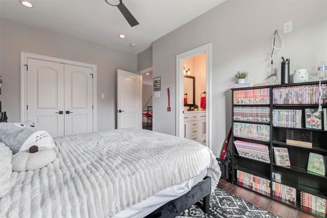 1721 W Fm 1462, Rosharon, TX 77583