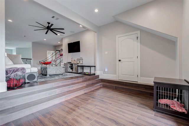 1721 W Fm 1462, Rosharon, TX 77583