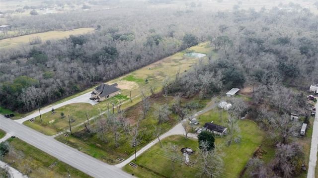 1721 W Fm 1462, Rosharon, TX 77583