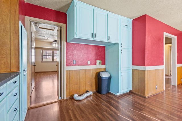 1006 W Texas Street, Denison, TX 75020