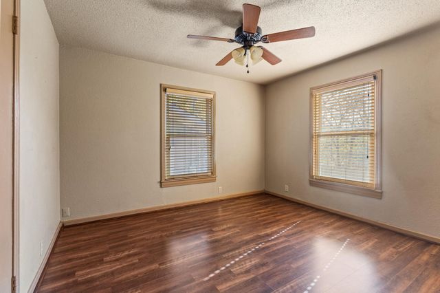 1006 W Texas Street, Denison, TX 75020