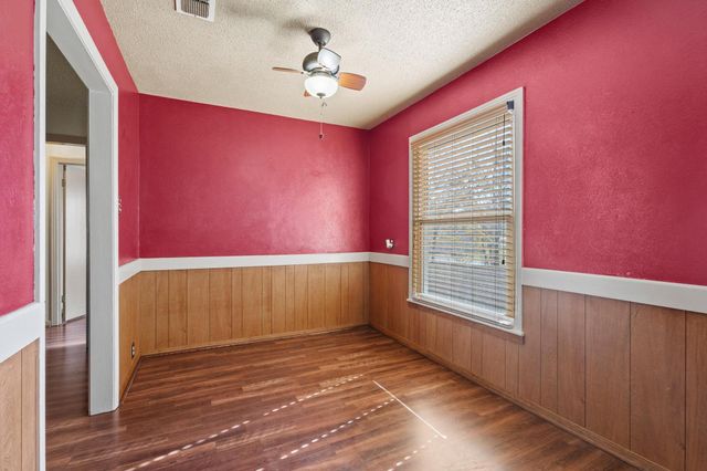 1006 W Texas Street, Denison, TX 75020