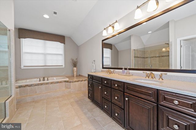 1447 OLMSTED DR, Bear, DE 19701