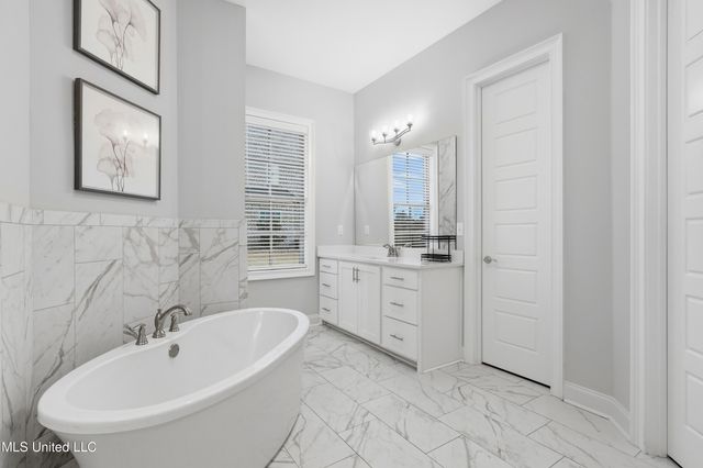 4435 Parish Row, Olive Branch, MS 38654