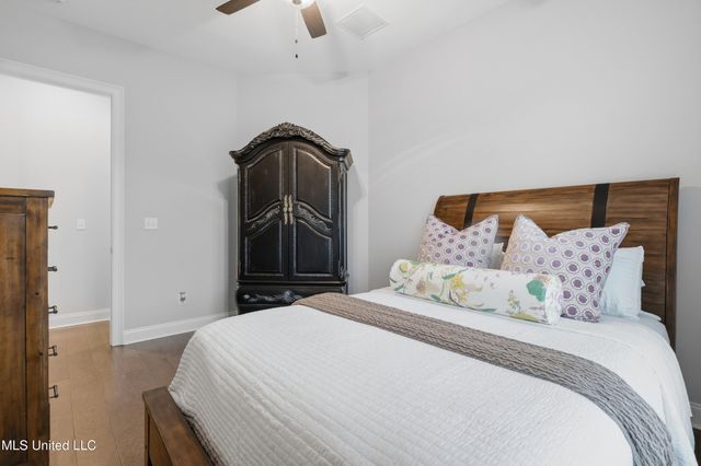 4435 Parish Row, Olive Branch, MS 38654