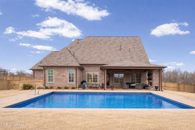 4435 Parish Row, Olive Branch, MS 38654