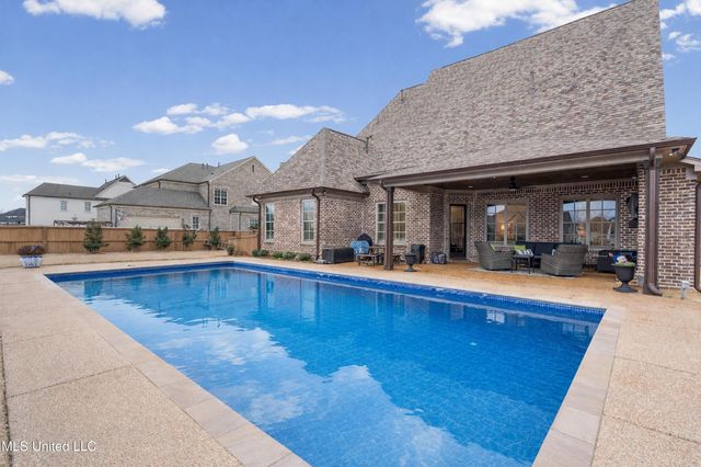 4435 Parish Row, Olive Branch, MS 38654