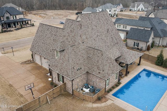 4435 Parish Row, Olive Branch, MS 38654