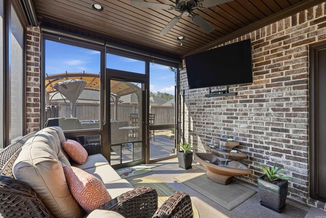 903 Wildcreek Circle, Little Rock, AR 72223