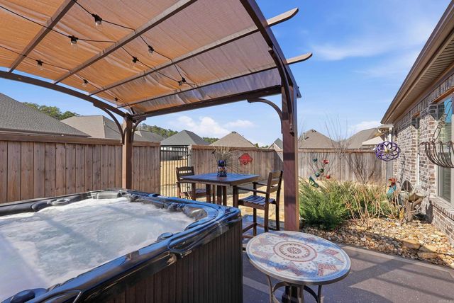 903 Wildcreek Circle, Little Rock, AR 72223