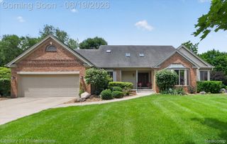 17517 Ellen Drive, Livonia, MI 48152