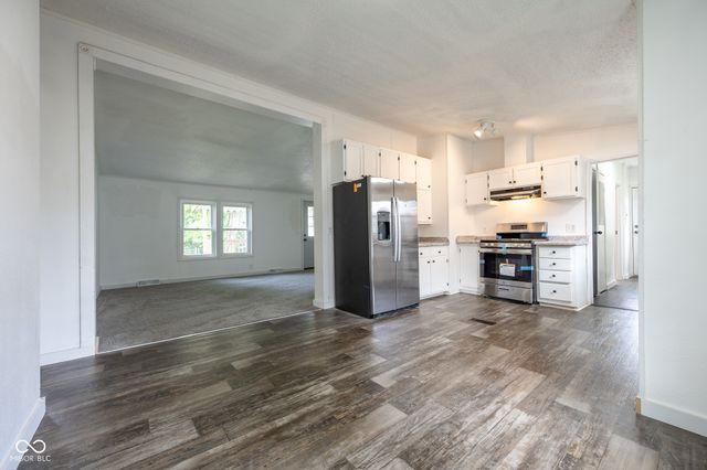 32 Martinsville Street, Greencastle, IN 46135