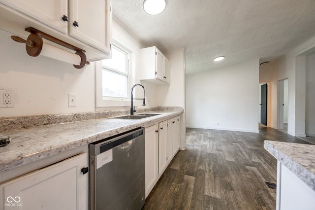 32 Martinsville Street, Greencastle, IN 46135