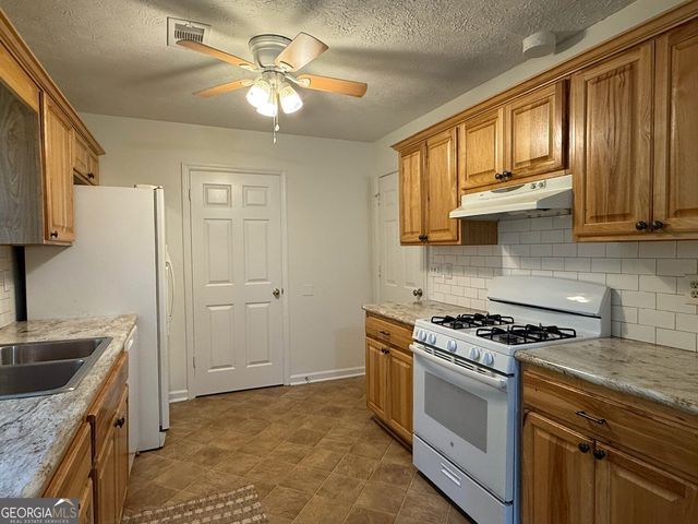 1420 Indian Way NW, Lilburn, GA 30047