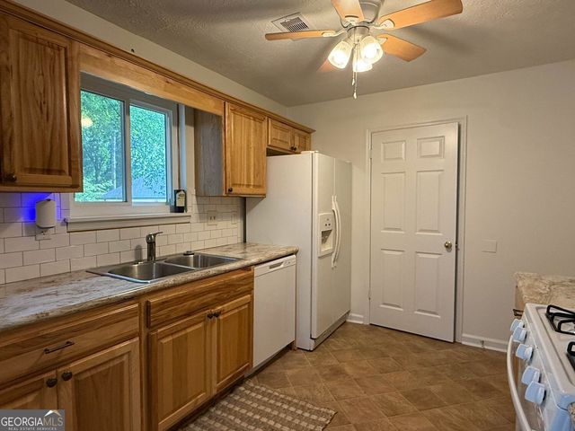 1420 Indian Way NW, Lilburn, GA 30047