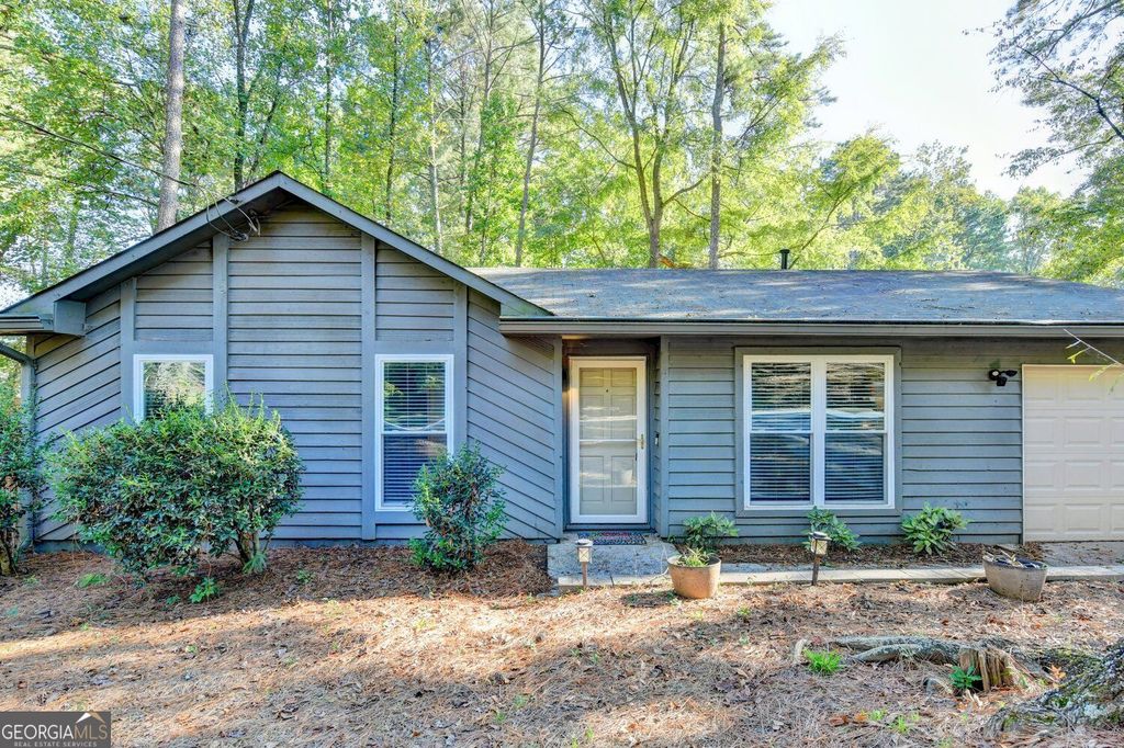 1420 Indian Way NW, Lilburn, GA 30047 — photo 2
