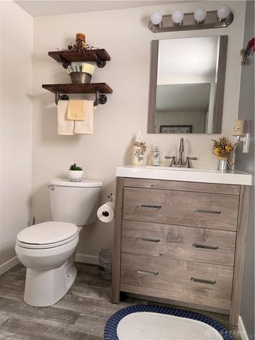 8686 National Road, Brookville, OH 45309