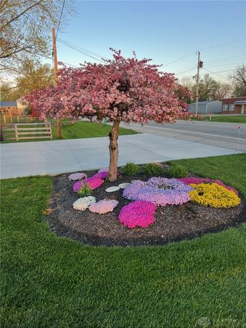 8686 National Road, Brookville, OH 45309